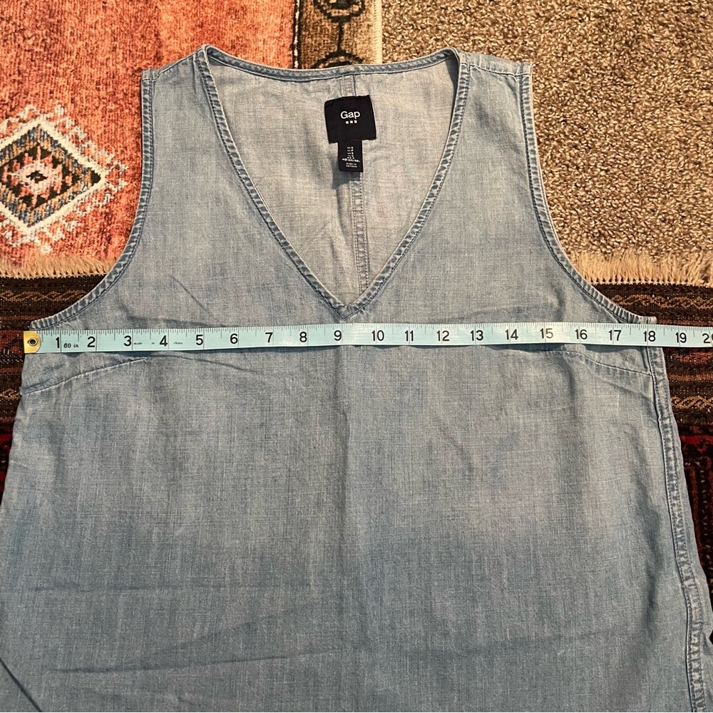 GAP chambray tank - Picture 7 of 9